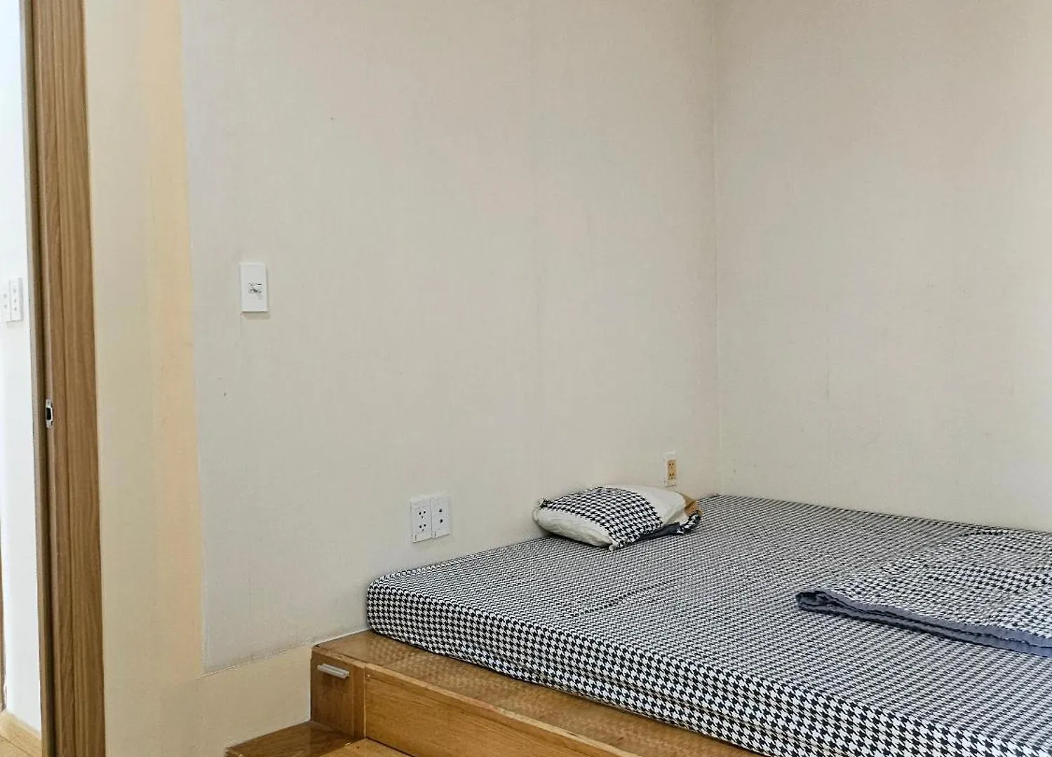 The Botanica Tan Binh Tan Son Nhat Airport 2Br Ho Chi Minh City 0*,